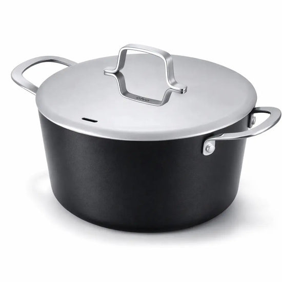 Alva Cookware 4.5-quart stock pot with lid, stainless steel construction, suitable for soups and stews.