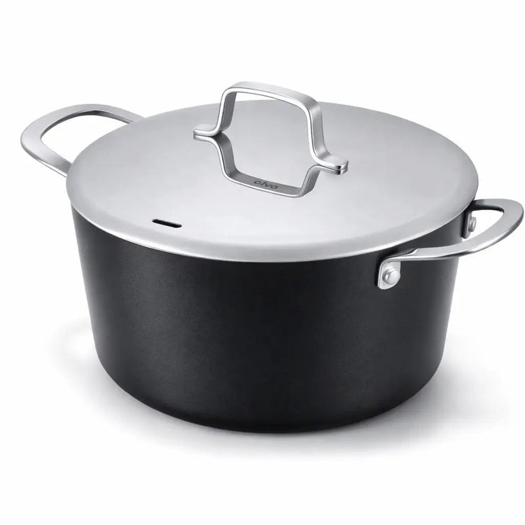 Alva Cookware 4.5-quart stock pot with lid, stainless steel construction, suitable for soups and stews.