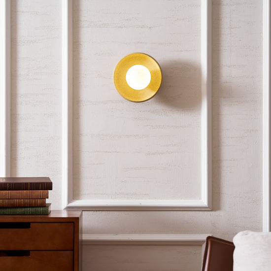 Mooiehome Dusk wall light, 7.9-inch modern wall lamp with sleek design, mounted on a wall, ideal for indoor lighting.