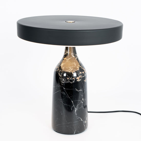 Eddy table lamp by Mooiehome with a 12.6-inch modern design, featuring a sleek base and stylish lampshade.