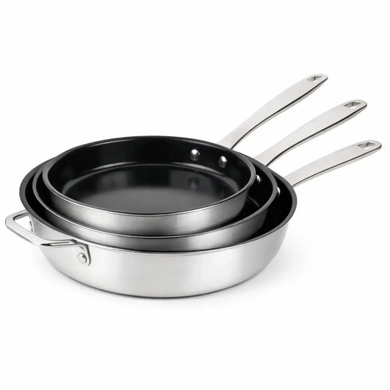 Alva Cookware frying pan with non-stick surface and ergonomic handle, suitable for stovetop cooking.