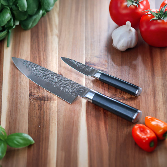 Swiss Diamond Hammered Chef Paring Set includes three versatile paring knives with hammered stainless steel blades.