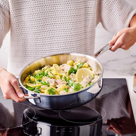 Alva Cookware 4-quart sauté pan with lid, stainless steel skillet for frying and sautéing on stovetop.