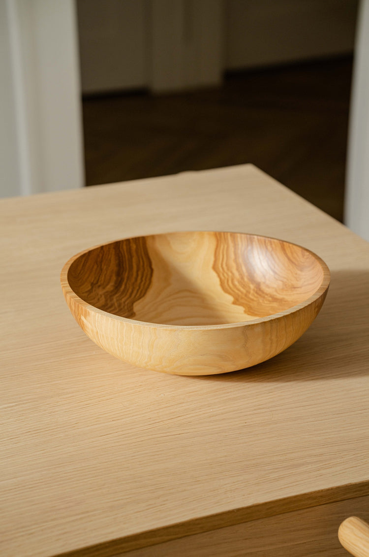 Hand Carved Wooden Nesting Bowl Set - Modern Home & Kitchen