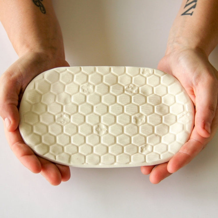Beehive Soap Dish - Modern Home & Kitchen