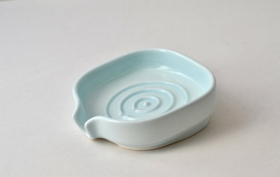 Self-Draining Porcelain Soap Dish - Modern Home & Kitchen