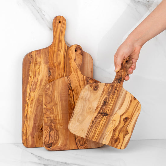 Premium Hand-Crafted Olive Wood Cutting Board with Handle - Modern Home & Kitchen