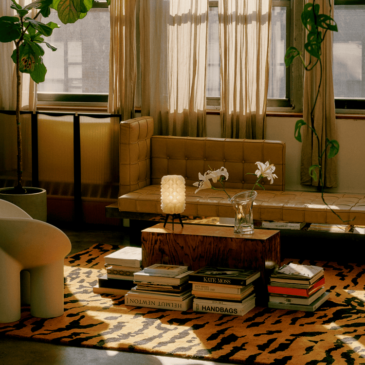 Lotus Lamp - Modern Home & Kitchen